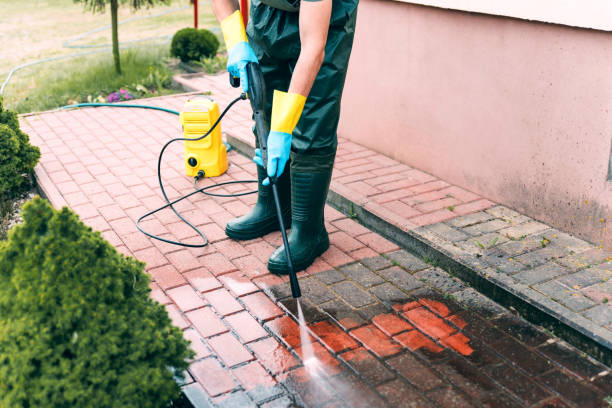 Best Gas Station Cleaning  in Naples, UT